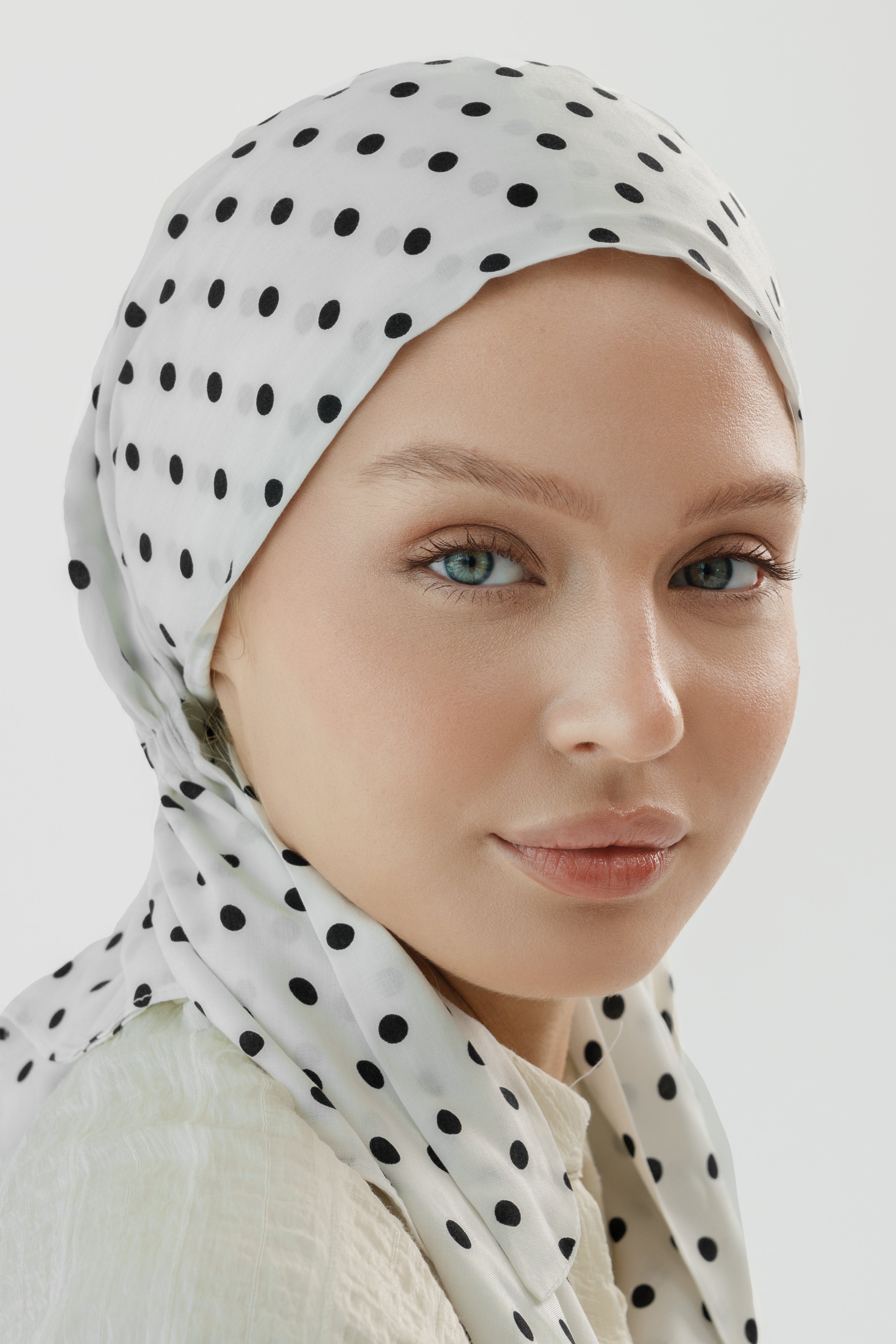 Polka Dot White Cotton Turban
